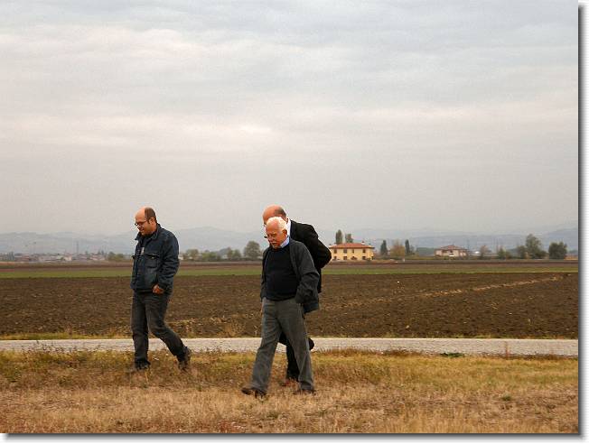 Clicca per scorrere le foto originali ingrandite