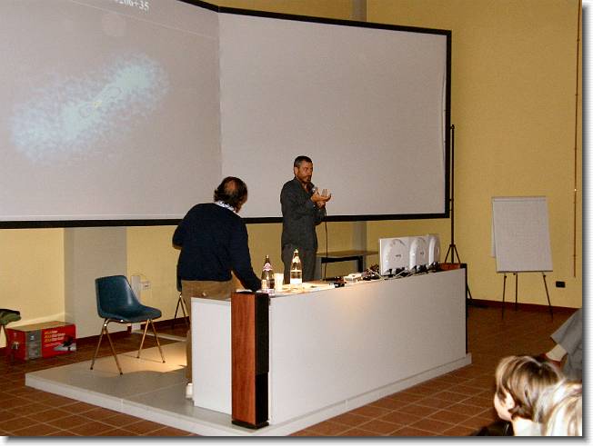 Clicca per scorrere le foto originali ingrandite