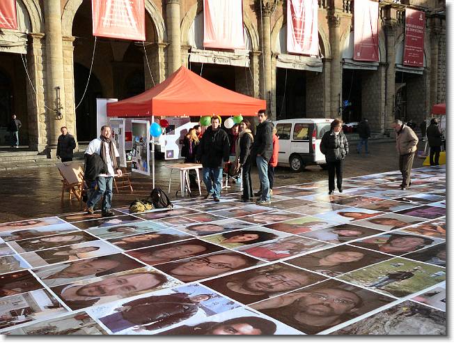 Clicca per scorrere le foto originali ingrandite