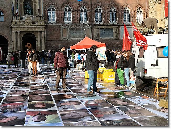 Clicca per scorrere le foto originali ingrandite