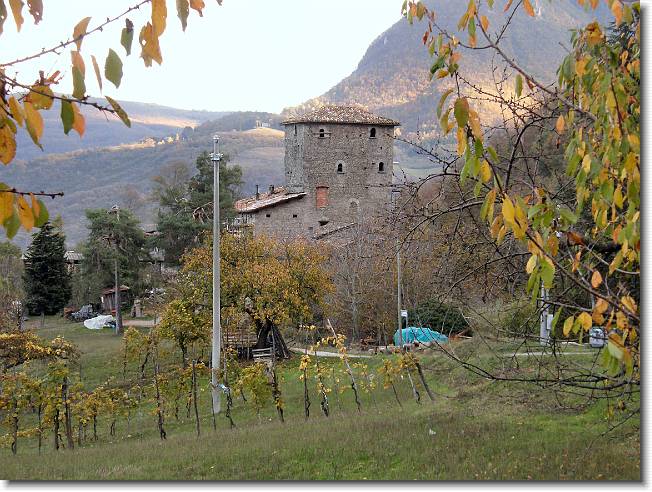 Clicca per scorrere le foto originali ingrandite