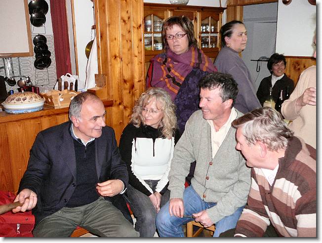Clicca per scorrere le foto originali ingrandite