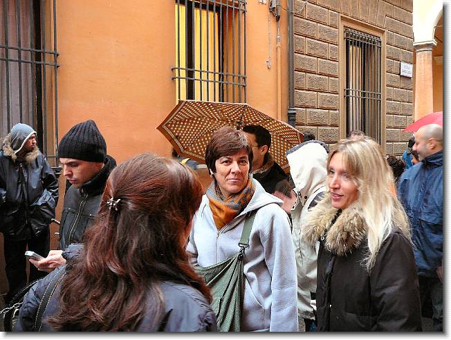 Clicca per scorrere le foto originali ingrandite