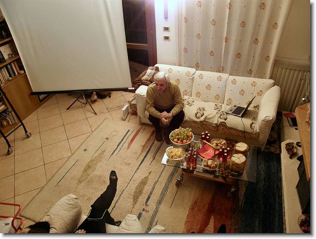 Clicca per scorrere le foto originali ingrandite