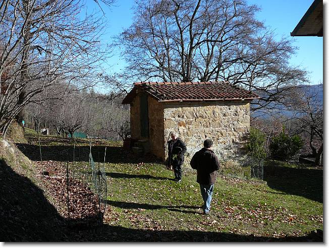 Clicca per scorrere le foto originali ingrandite