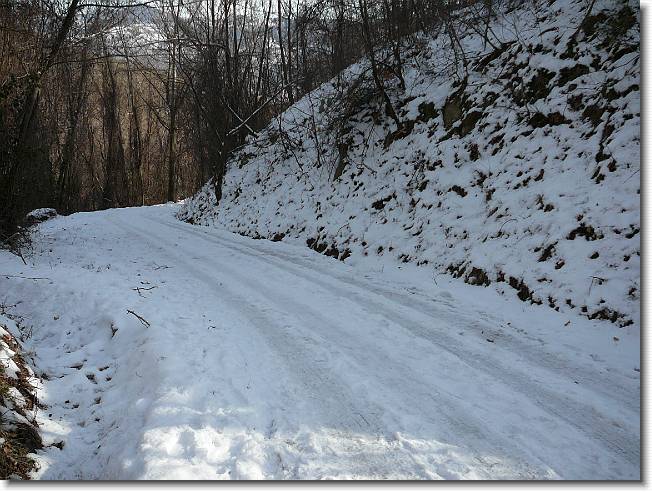 Clicca per scorrere le foto originali ingrandite