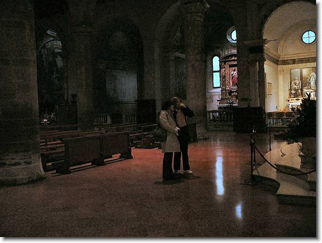 Clicca per scorrere le foto originali ingrandite