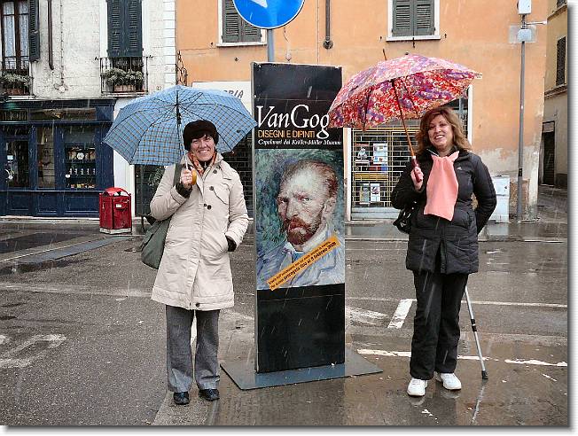 Clicca per scorrere le foto originali ingrandite