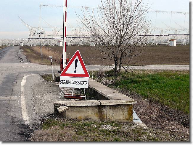 Clicca per scorrere le foto originali ingrandite