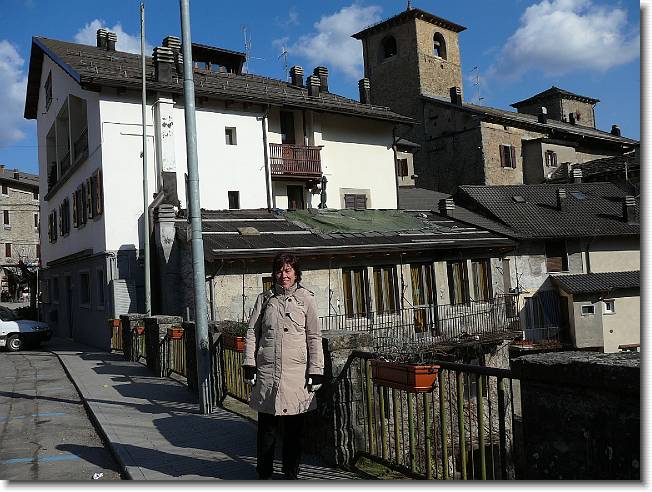 Clicca per scorrere le foto originali ingrandite