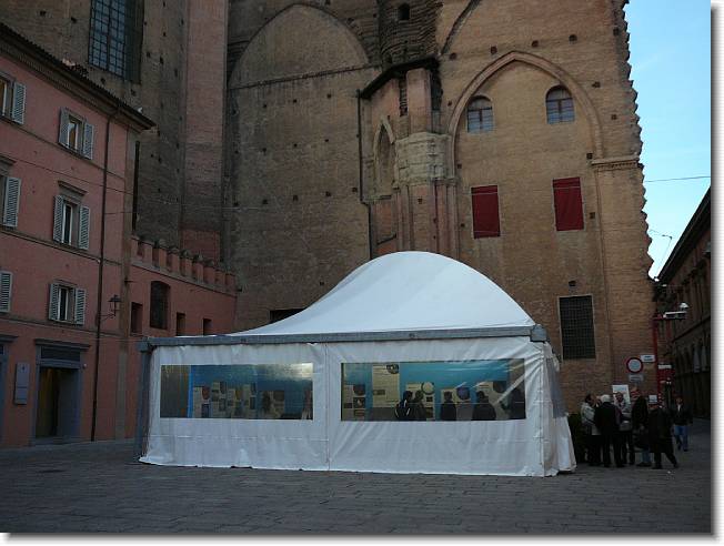 Clicca per scorrere le foto originali ingrandite