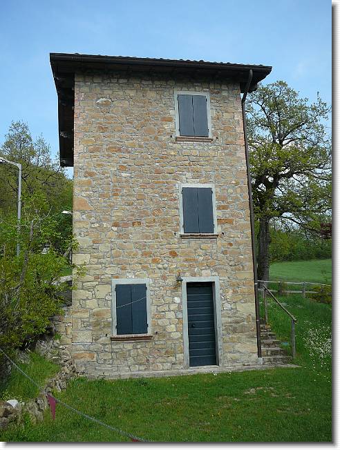 Clicca per scorrere le foto originali ingrandite