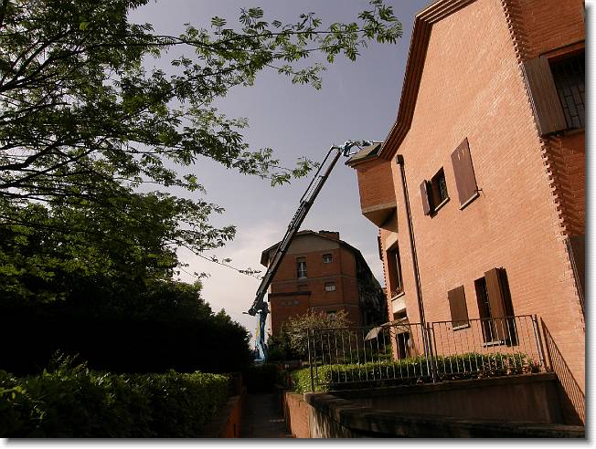 Clicca per scorrere le foto originali ingrandite