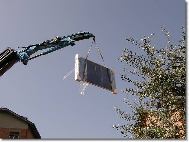 Clicca per scorrere le foto originali ingrandite