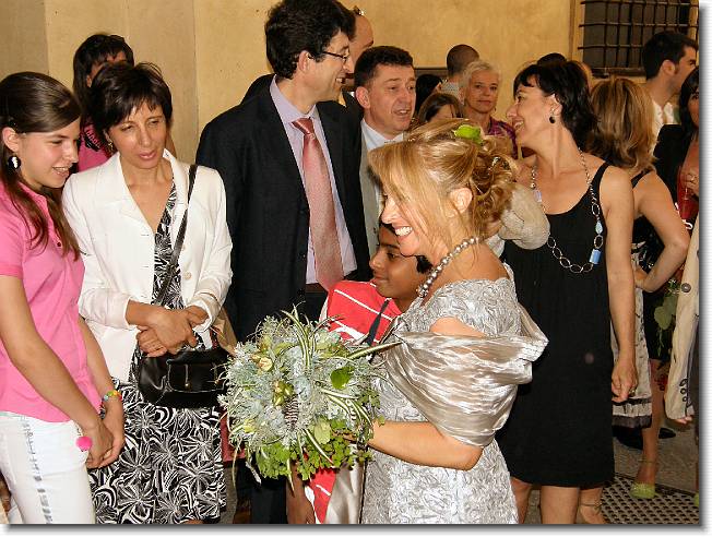 Clicca per scorrere le foto originali ingrandite