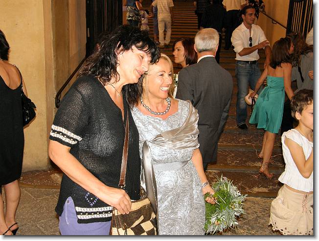 Clicca per scorrere le foto originali ingrandite