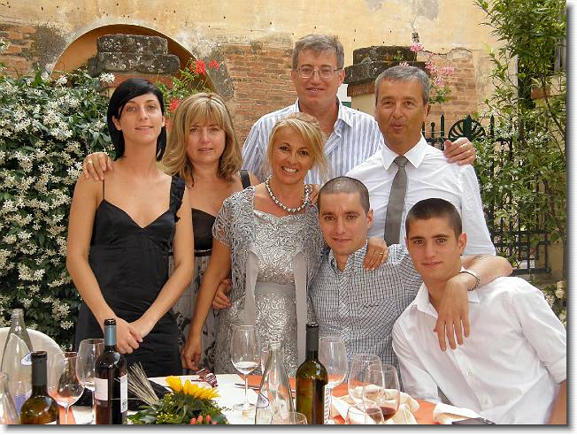 Clicca per scorrere le foto originali ingrandite