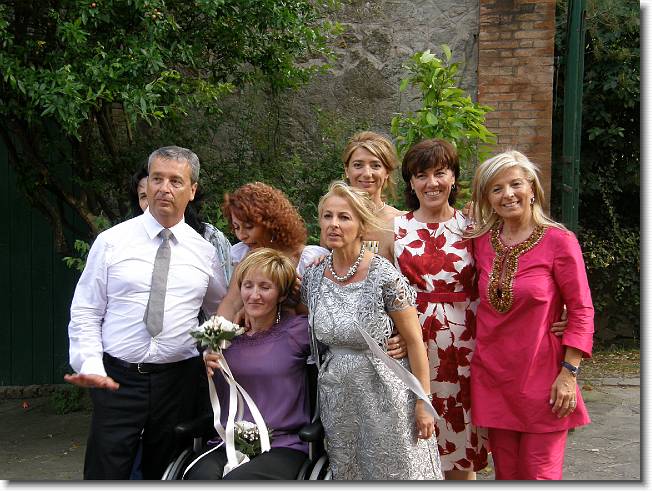 Clicca per scorrere le foto originali ingrandite