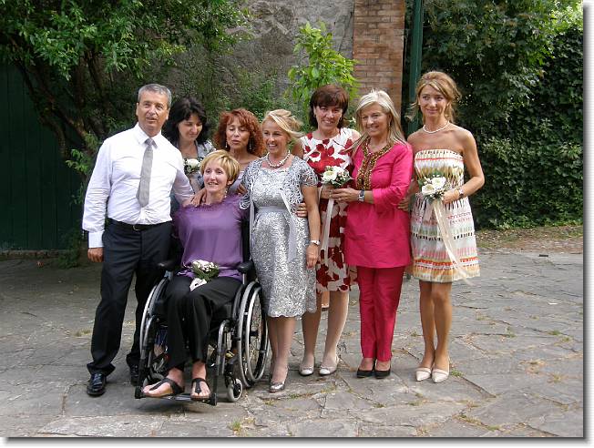 Clicca per scorrere le foto originali ingrandite