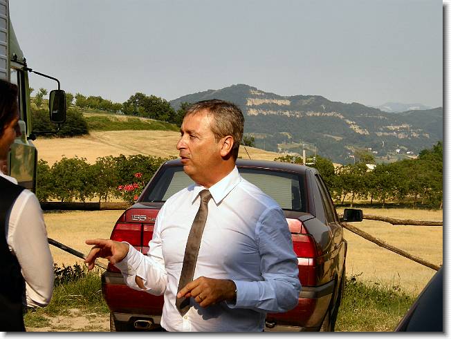 Clicca per scorrere le foto originali ingrandite