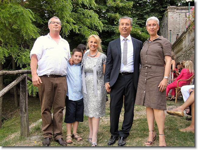 Clicca per scorrere le foto originali ingrandite