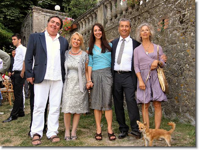 Clicca per scorrere le foto originali ingrandite