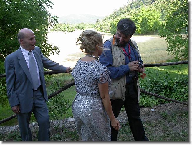 Clicca per scorrere le foto originali ingrandite
