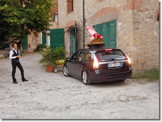 Clicca per scorrere le foto originali ingrandite