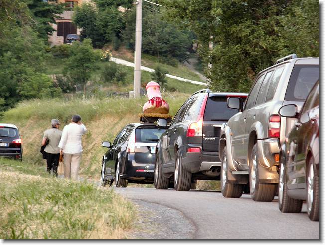 Clicca per scorrere le foto originali ingrandite
