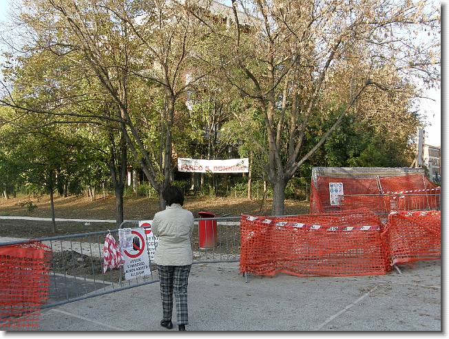 Clicca per scorrere le foto originali ingrandite