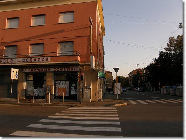 Clicca per scorrere le foto originali ingrandite