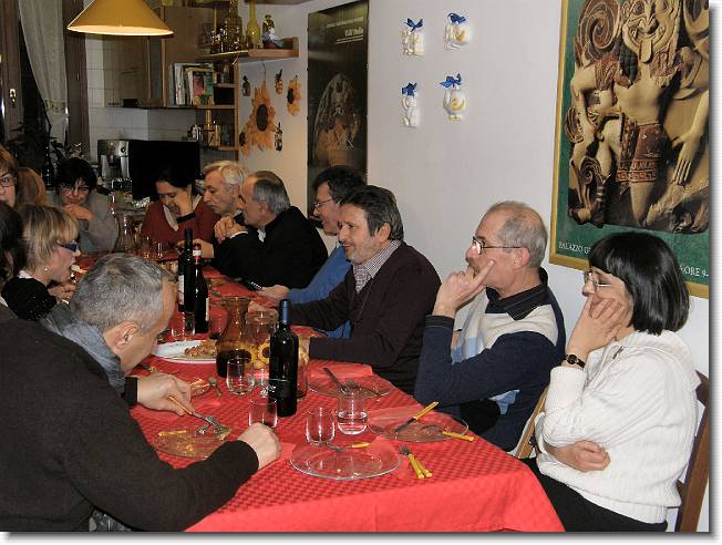 Clicca per scorrere le foto originali ingrandite