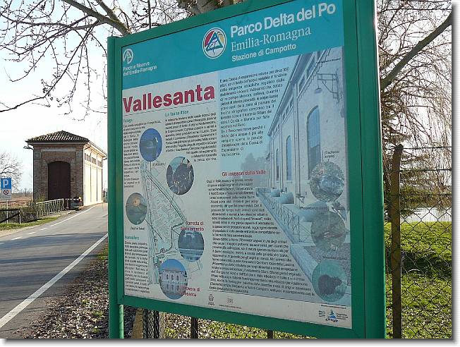 Clicca per scorrere le foto originali ingrandite