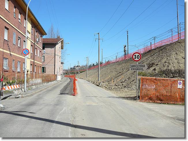 Clicca per scorrere le foto originali ingrandite