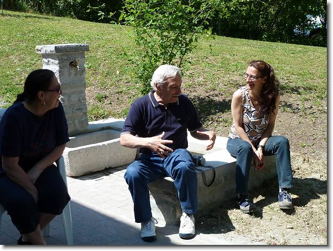 Clicca per scorrere le foto originali ingrandite