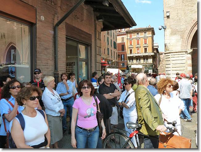 Clicca per scorrere le foto originali ingrandite