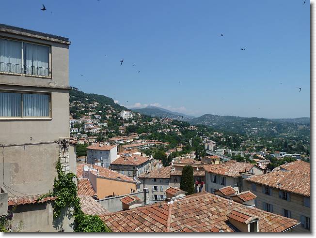 Clicca per scorrere le foto originali ingrandite