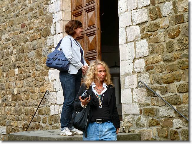 Clicca per scorrere le foto originali ingrandite