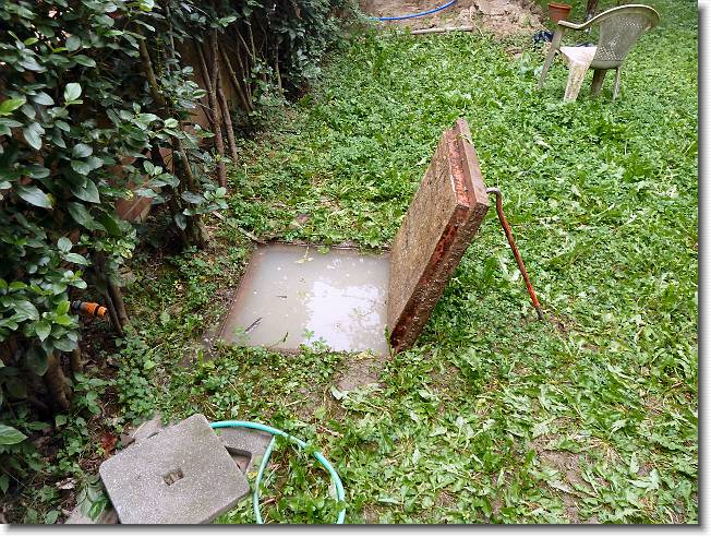 Clicca per scorrere le foto originali ingrandite