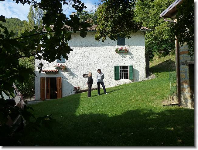 Clicca per scorrere le foto originali ingrandite