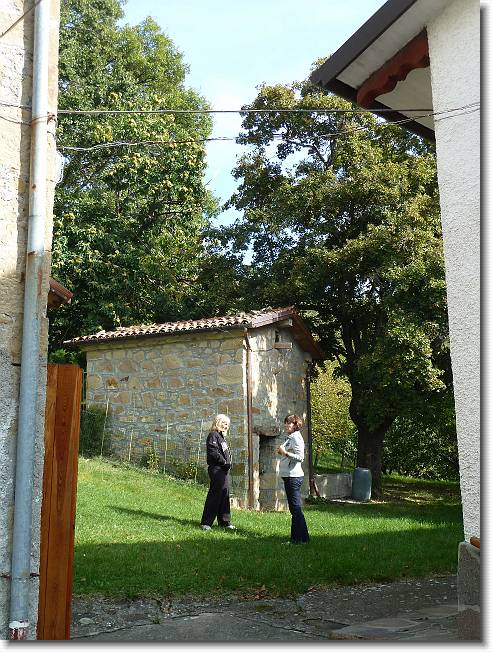 Clicca per scorrere le foto originali ingrandite