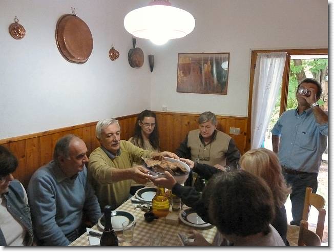Clicca per scorrere le foto originali ingrandite