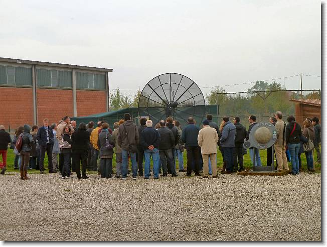Clicca per scorrere le foto originali ingrandite