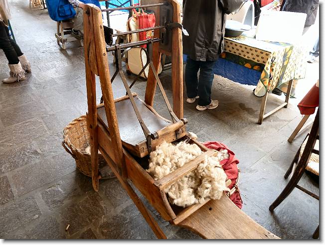 Clicca per scorrere le foto originali ingrandite