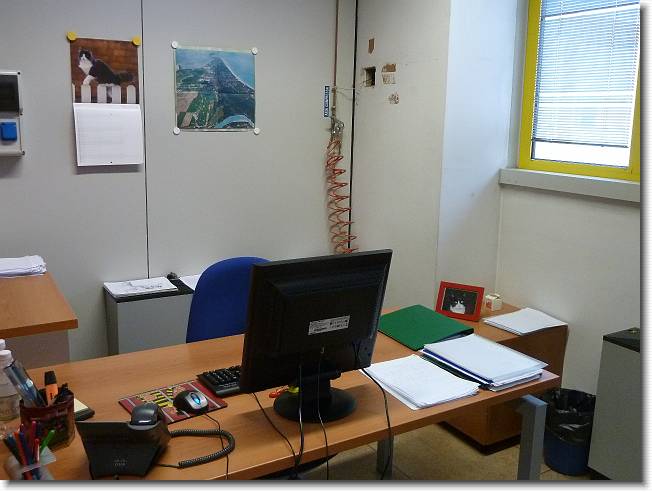 Clicca per scorrere le foto originali ingrandite