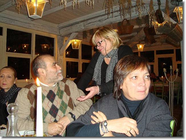 Clicca per scorrere le foto originali ingrandite