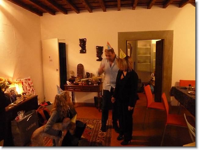 Clicca per scorrere le foto originali ingrandite