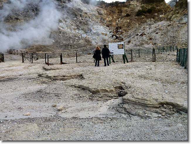 Clicca per scorrere le foto originali ingrandite