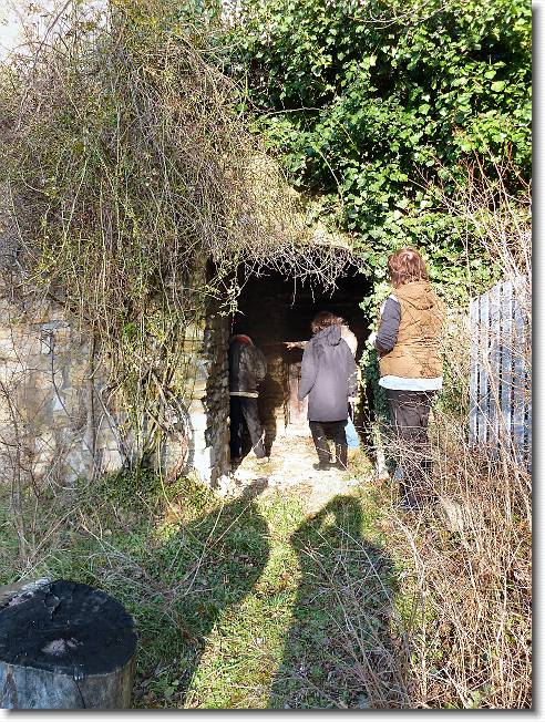 Clicca per scorrere le foto originali ingrandite