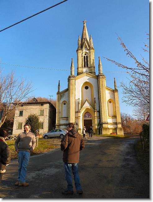 Clicca per scorrere le foto originali ingrandite
